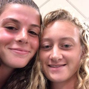 Meet your Posher, Ava